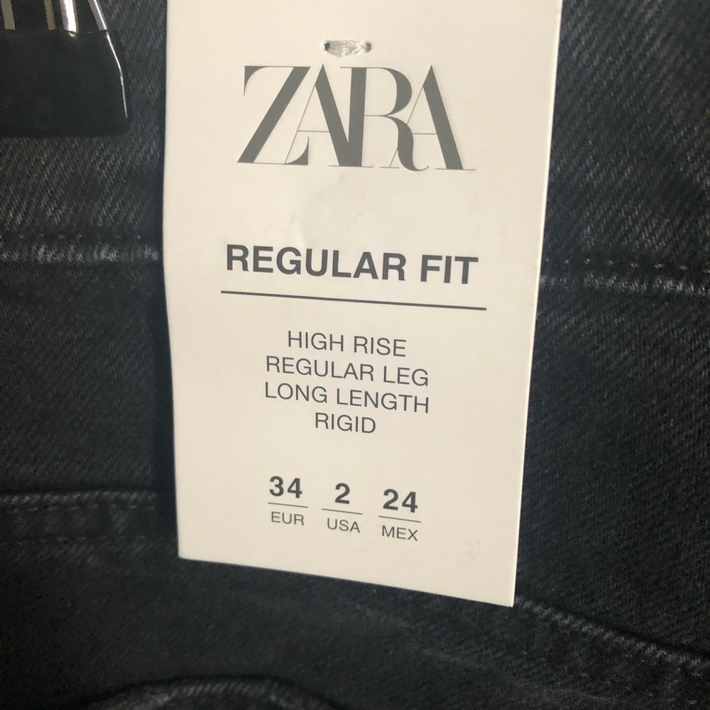 Zara High Rise Jeans - Picture 7 of 7